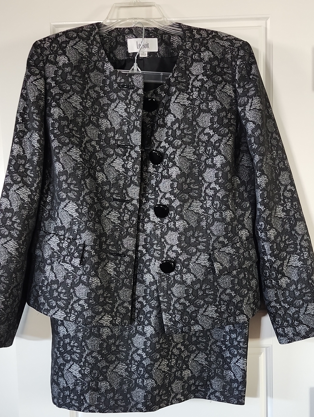Le Suit Black and Silver Lace-Effect Blazer